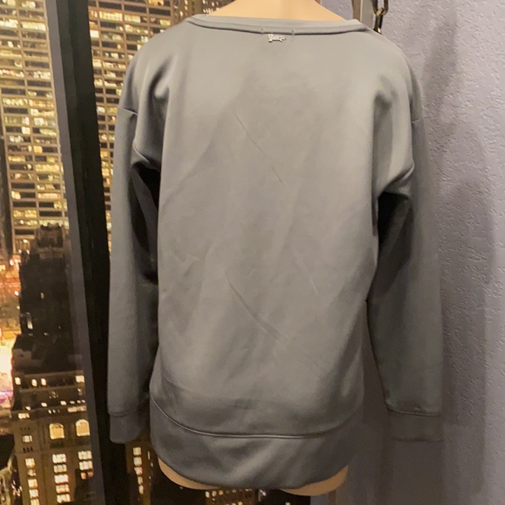 M - JUICY COUTURE - sequin I WOKE UP LIKE THIS grey / purple sweater - Picture 13 of 16